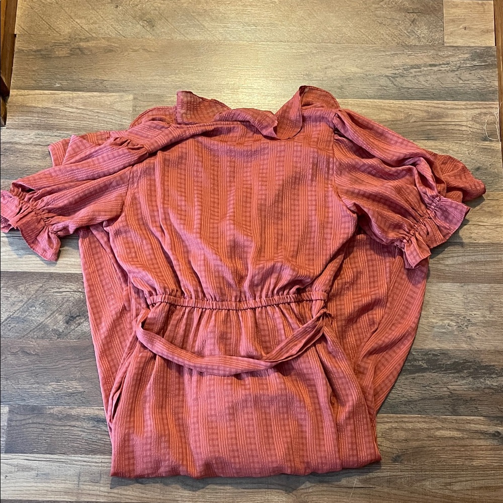 Lauren Conrad Elegant Ruffled Rose Wrap Dress size Large - Picture 5 of 5